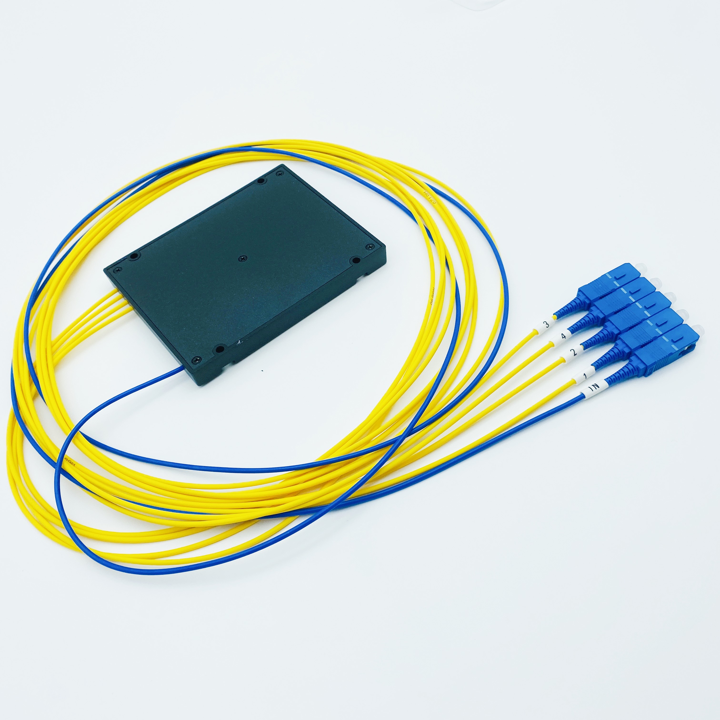 Руководство по разветвителю ПЛК с разъемом: SC/APC против SC/UPC и как избежать потерь из-за несоответствия